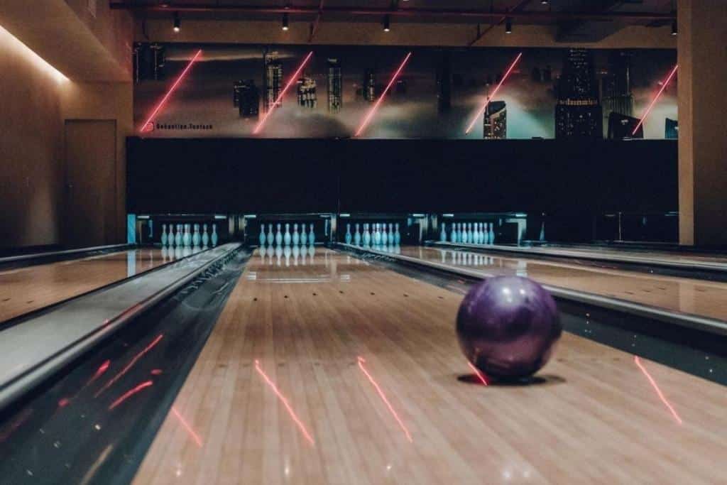 Awesome Bowling Centers in Dubai